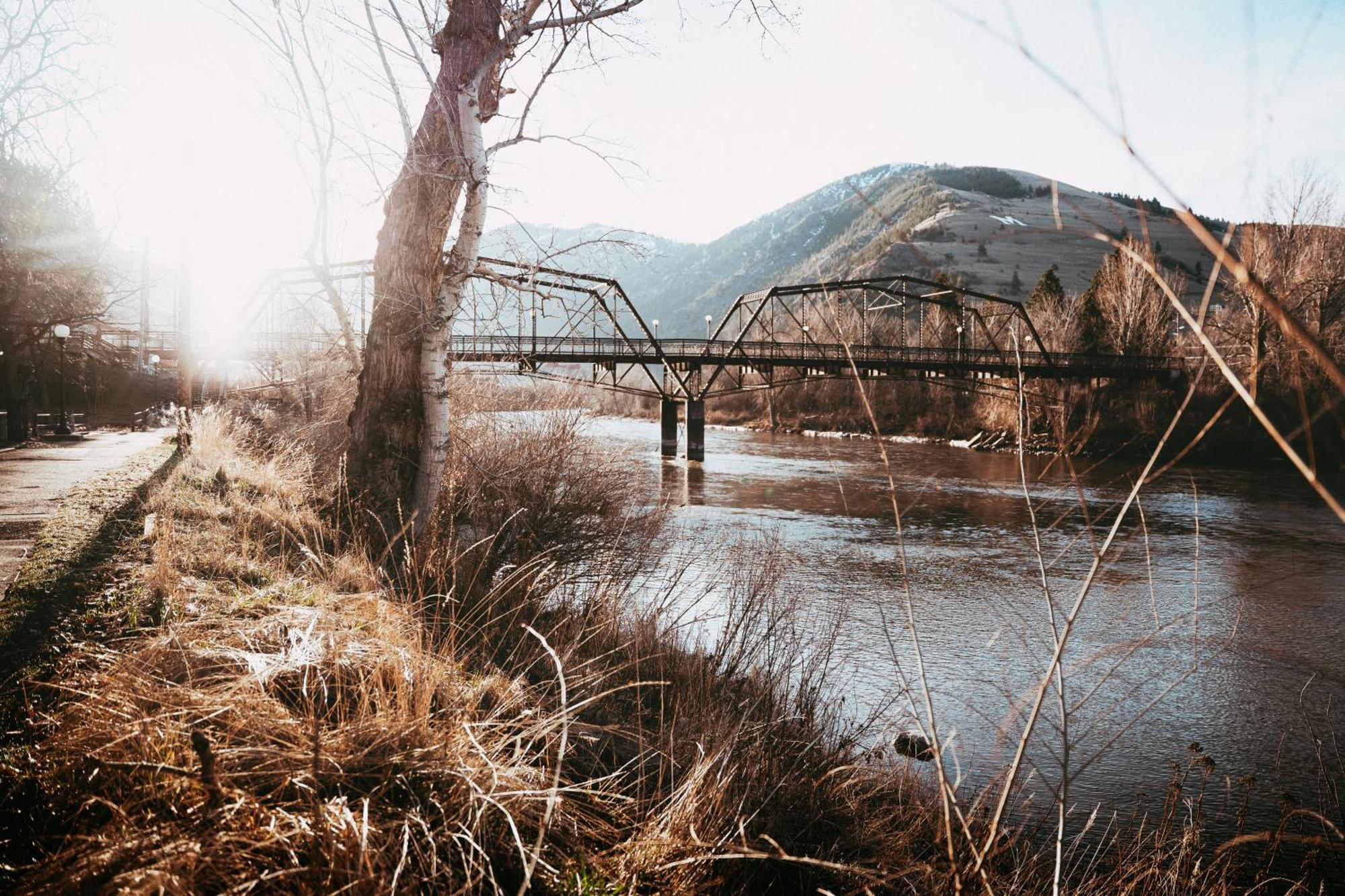 Goldsmith'S River Front Inn Missoula Exterior foto