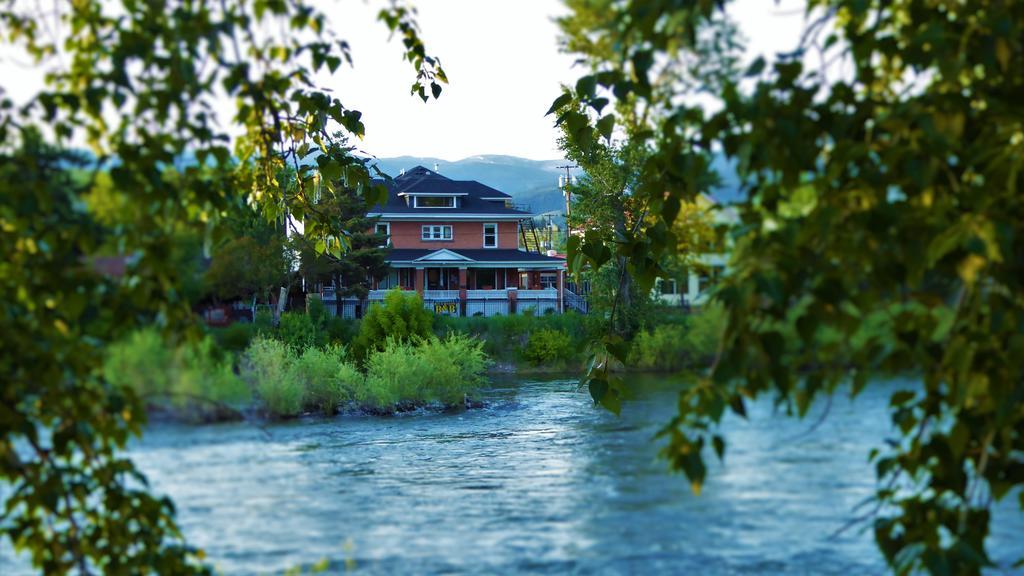 Goldsmith'S River Front Inn Missoula Exterior foto